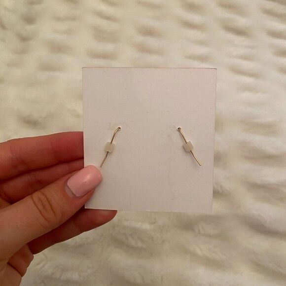 NWT Gold Hoops Earrings - Picture 5 of 7